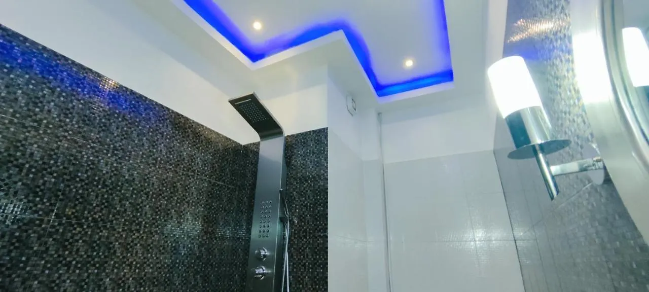 Apartment Kelly'S Luxury Suite In Thessaloniki'S Center